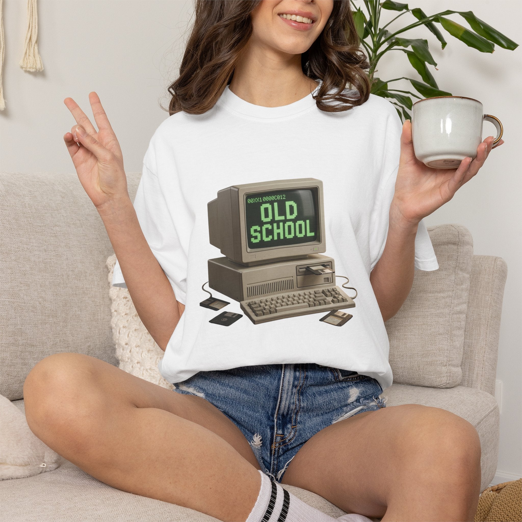 Old School Retro Computer T-Shirt — Vintage PC Graphic Tee